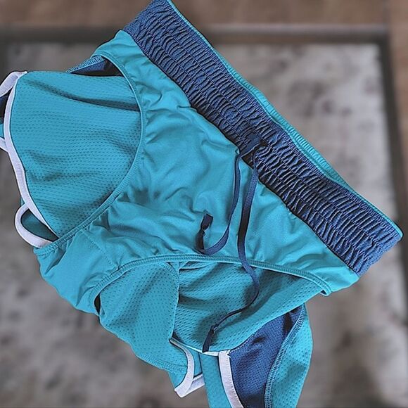 Nike Dri-Fit turquoise athletic split shorts size S - Picture 7 of 10